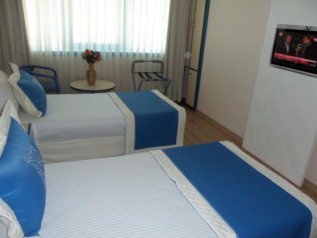 Hotel Baylan Yenisehir Izmir Bagian luar foto