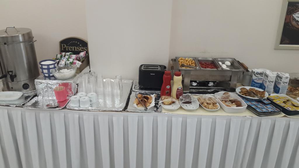 Hotel Baylan Yenisehir Izmir Bagian luar foto
