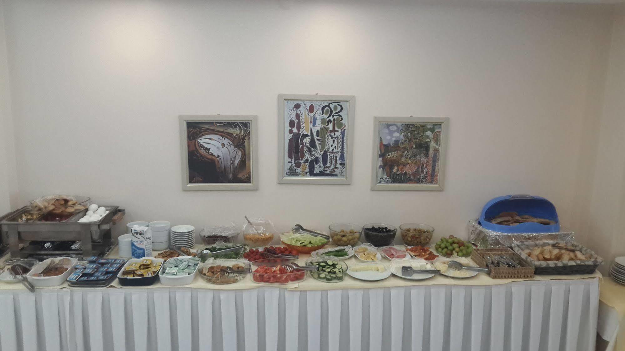 Hotel Baylan Yenisehir Izmir Bagian luar foto