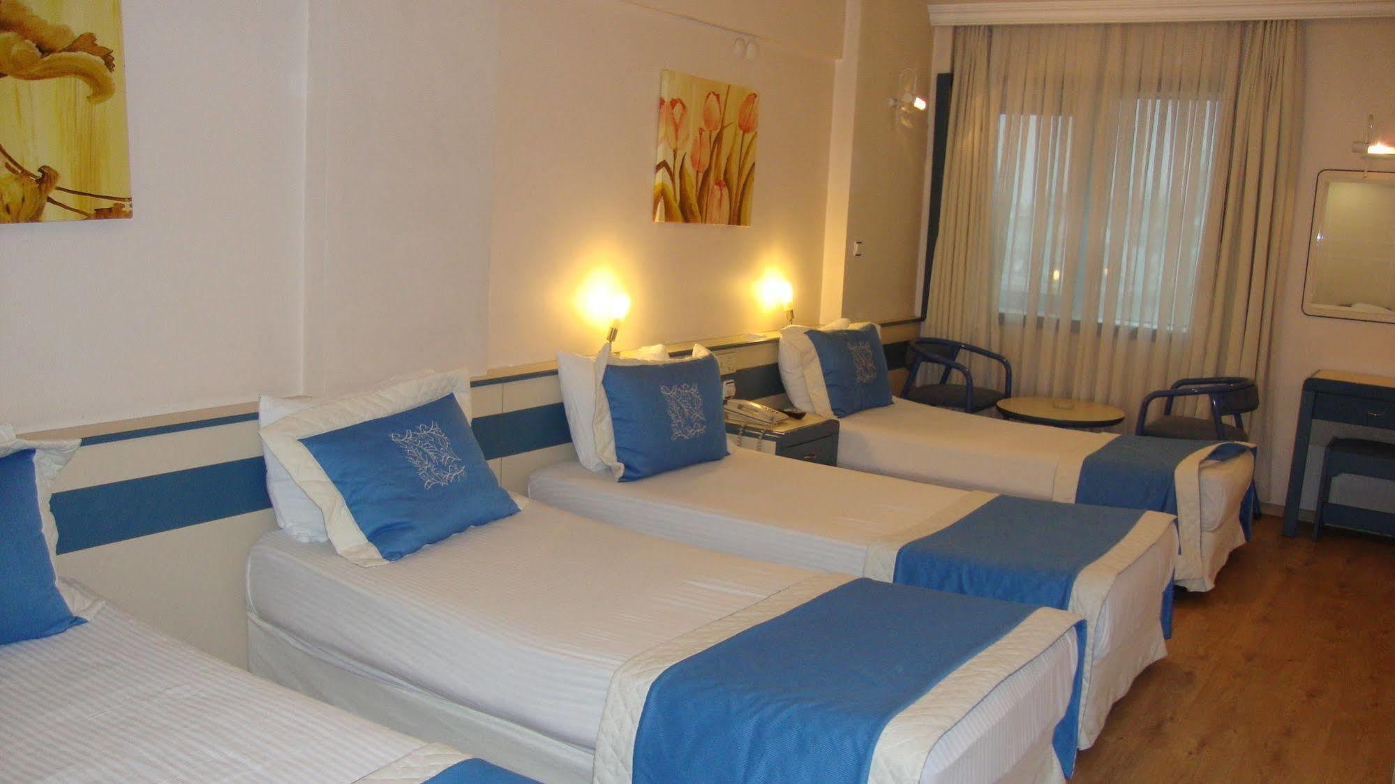 Hotel Baylan Yenisehir Izmir Bagian luar foto