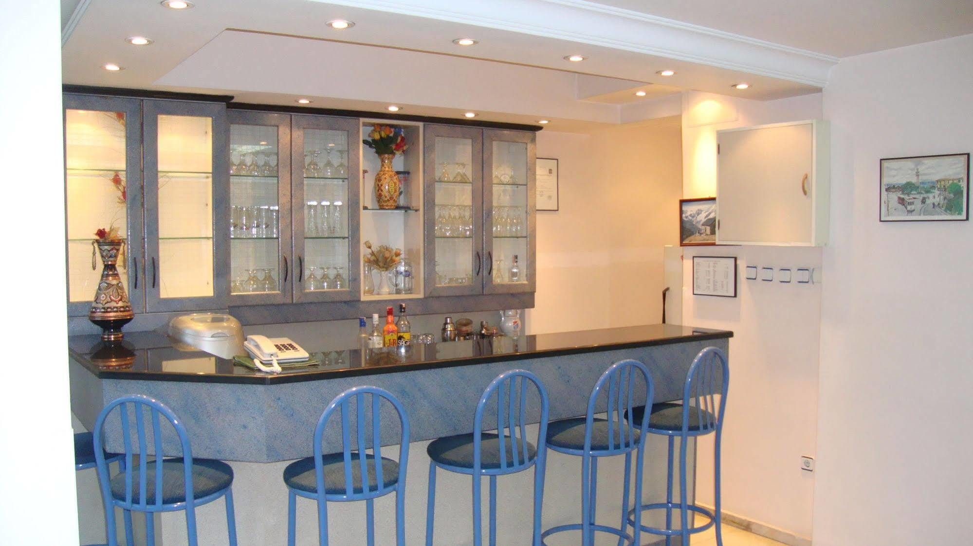 Hotel Baylan Yenisehir Izmir Bagian luar foto